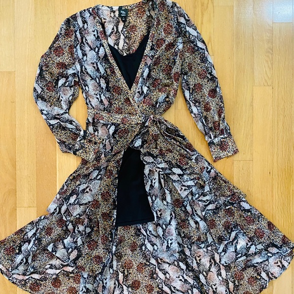 Bar III Dresses & Skirts - 🆕 NEW Bar III x Becca Tilley snakeskin wrap dress